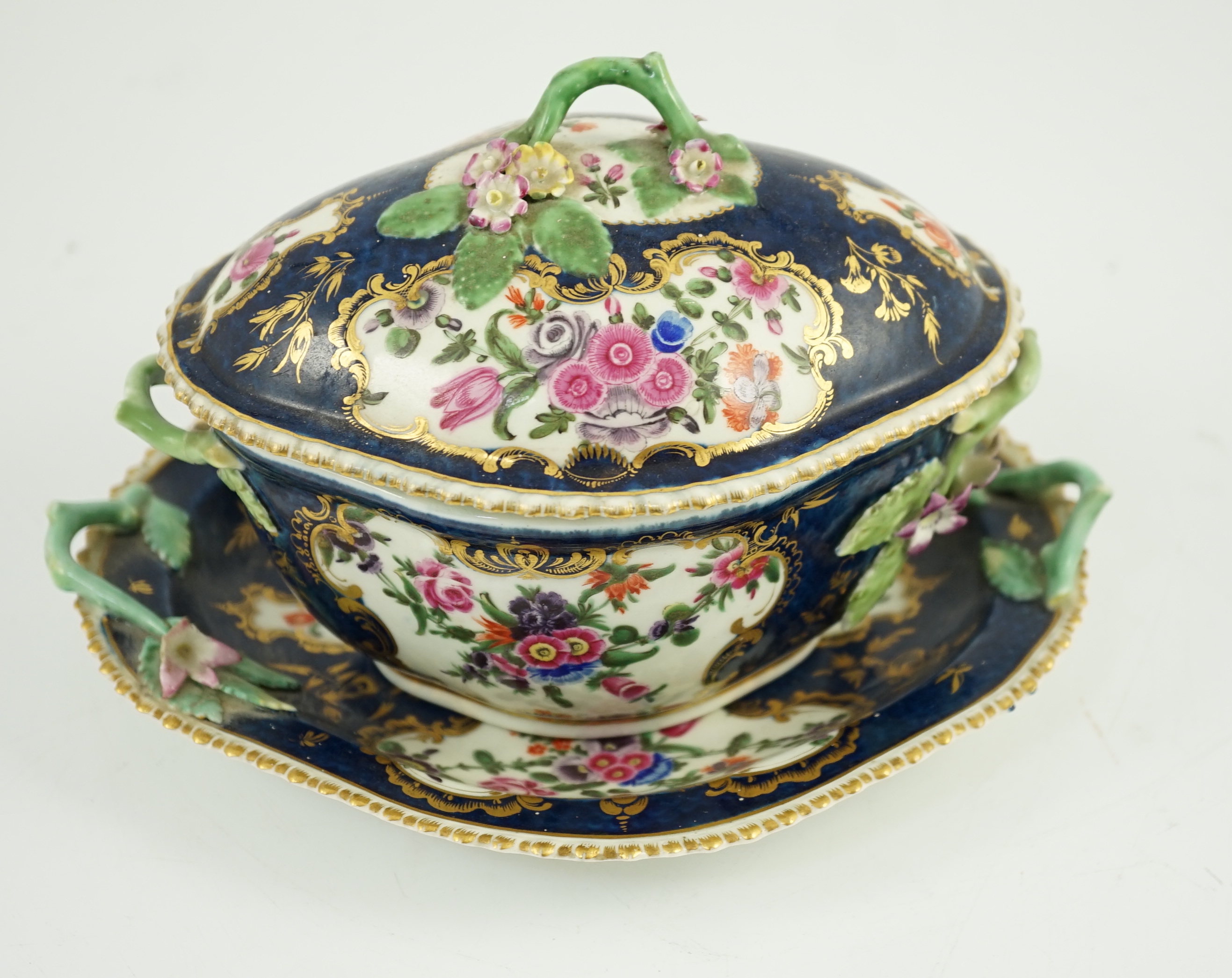 A Worcester scale blue small tureen, cover and stand c.1775